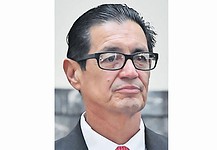 Les ganó la risa y hacen campaña con Duarte