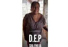 La orfandad tras la muerte de su madre