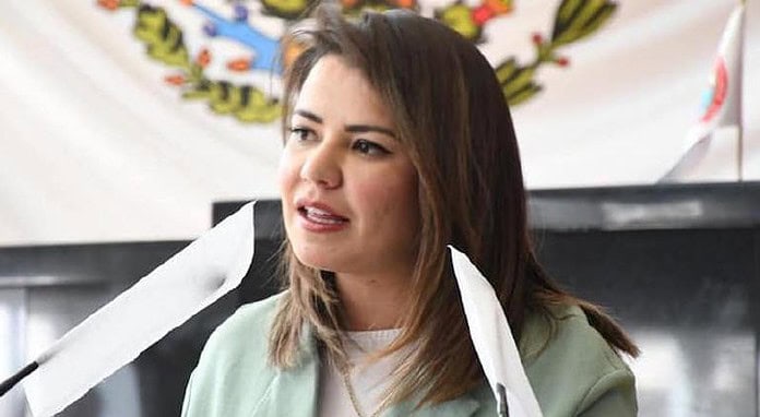 principal_georgina-bujanda