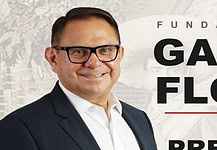 DESENTUERTOS: FLORES VIRAMONTES LE METE GALLETA A LA PUJA